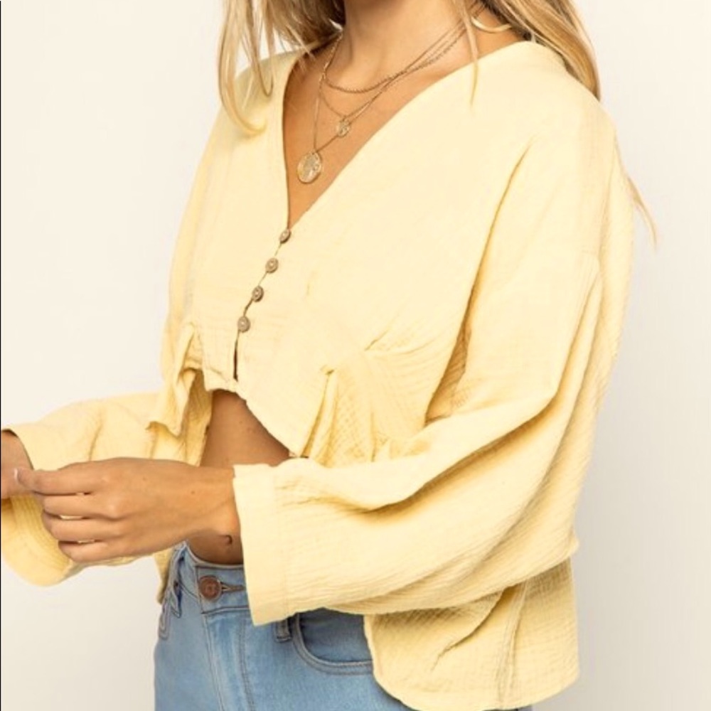 Light Yellow Cropped Top with 3/4 Sleeves